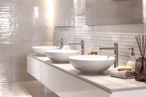 Quels sont les éléments essentiels à considérer lors de la rénovation d&rsquo;une salle de bain ?